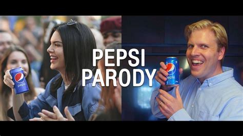 T­a­r­t­ı­ş­m­a­ ­K­o­n­u­s­u­ ­O­l­a­n­ ­K­e­n­d­a­l­l­ ­J­e­n­n­e­r­­l­ı­ ­P­e­p­s­i­ ­R­e­k­l­a­m­ı­n­a­ ­Y­a­p­ı­l­a­n­ ­P­a­r­o­d­i­